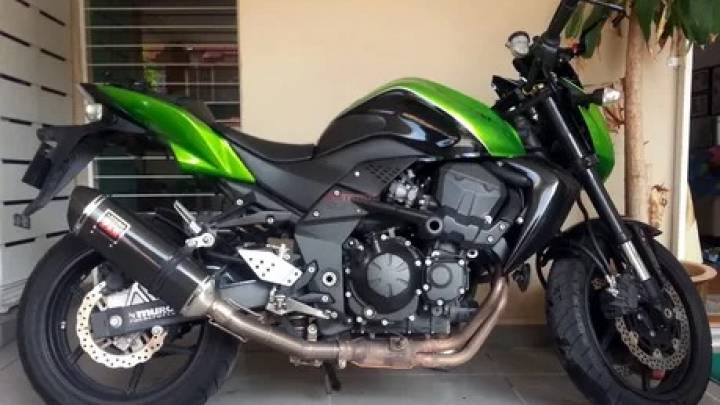 Мотоцикл Kawasaki Z750R: огляд, технічні характеристики та відгуки