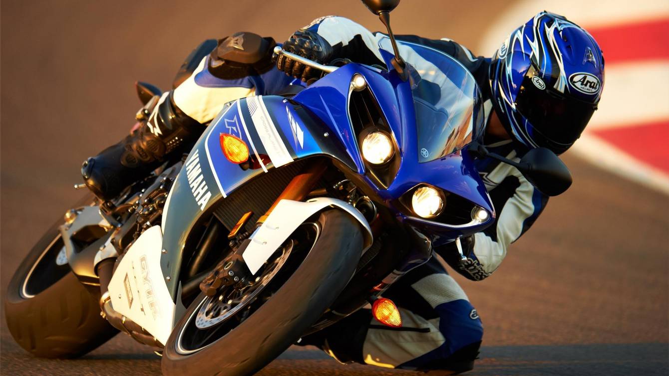 Yamaha R1 - технічні характеристики і все найкраще, що може бути в спортивному мотоциклі
