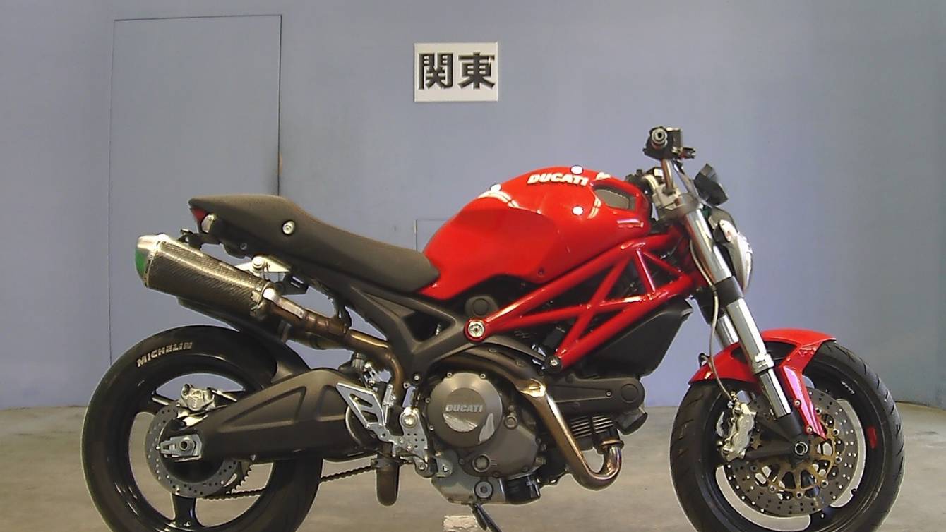Міський нейкед Monster 696 Ducati