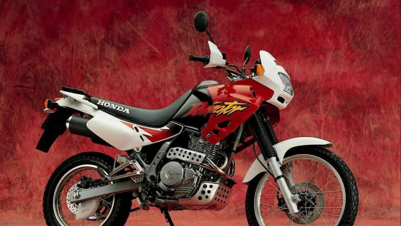 Мотоцикл Honda Dominator NX650