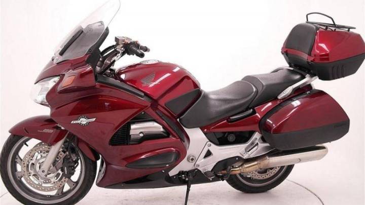 Мотоцикл Honda ST1100 Pan European
