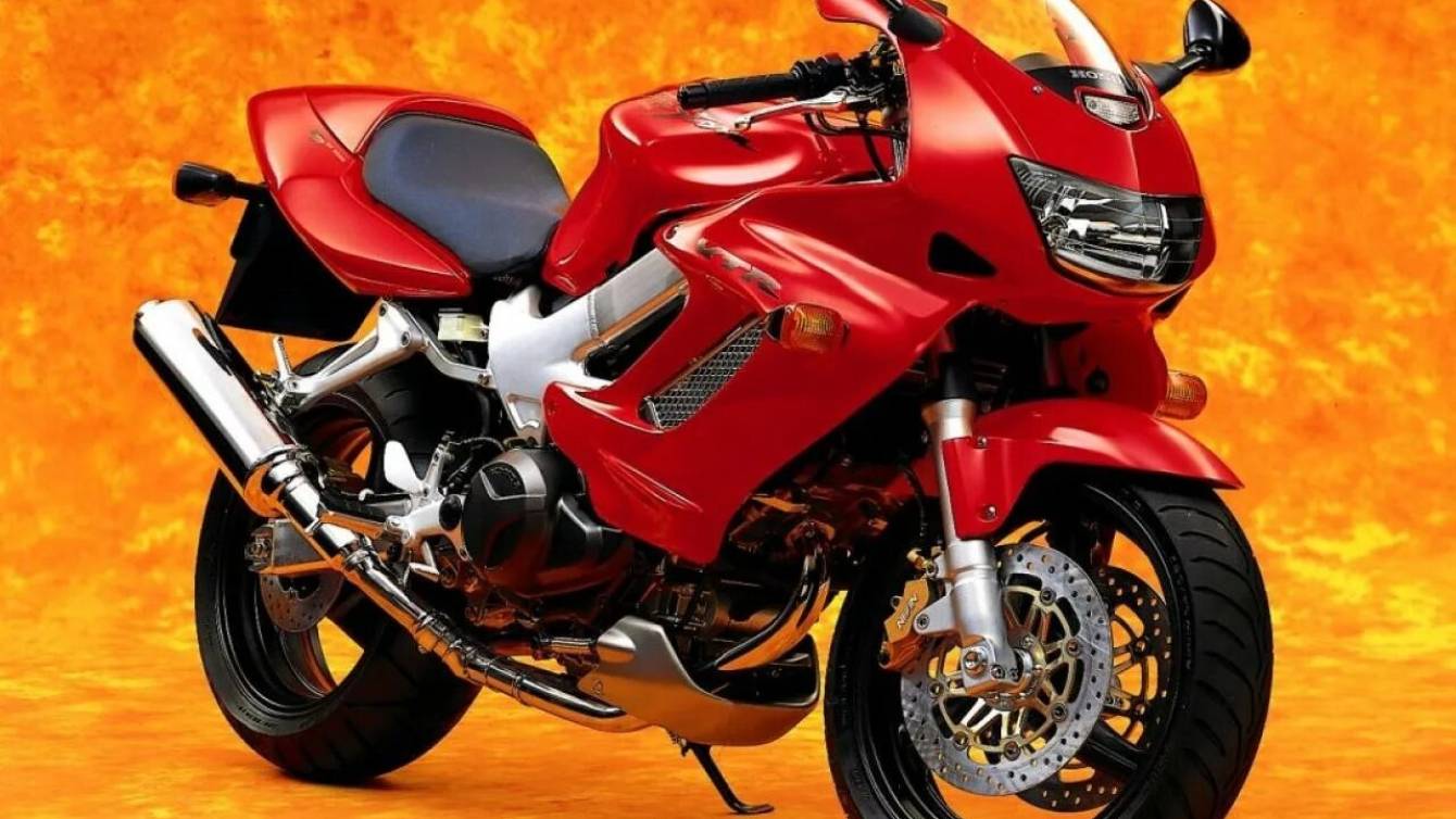 Мотоцикл Honda VTR1000F FireStorm