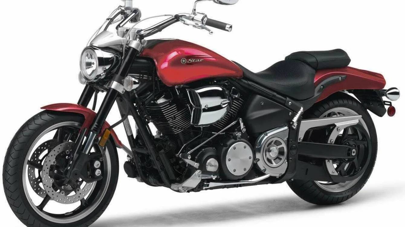 Мотоцикл Yamaha XV1700 Road Star