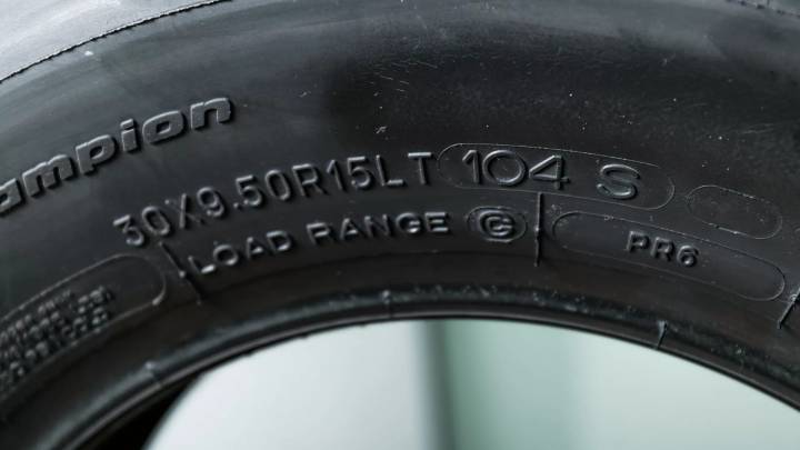 Що означає маркування XL на шинах?
